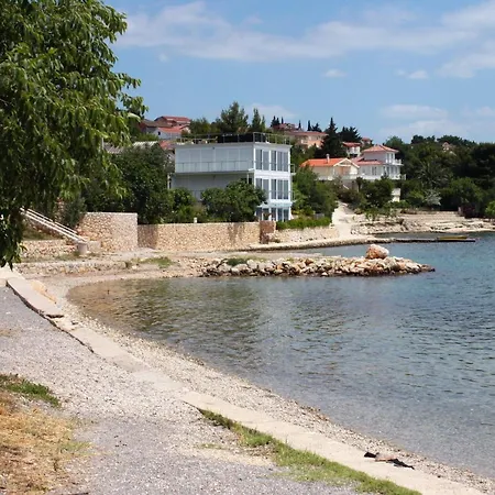 With A Parking Space Maslenica, Novigrad - 15482 *