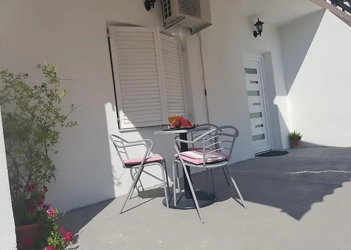With A Parking Space Maslenica, Novigrad - 15482 Lejlighed